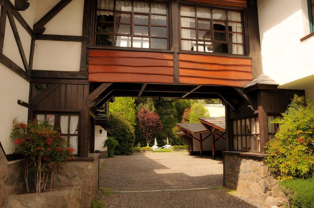 Hosteria La Masia Сан-Мартин-де-лос-Андес Экстерьер фото